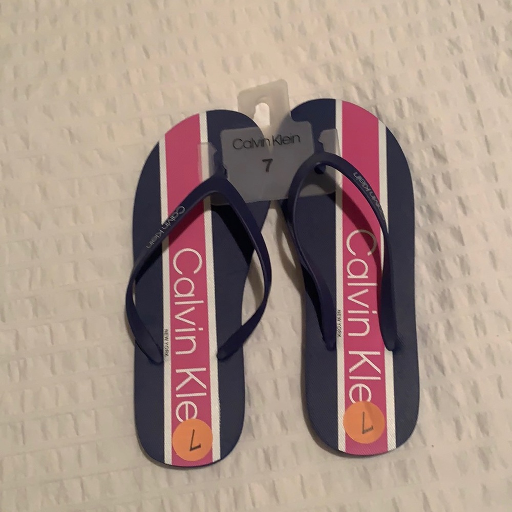 Calvin Klein Thong Slippers size 7